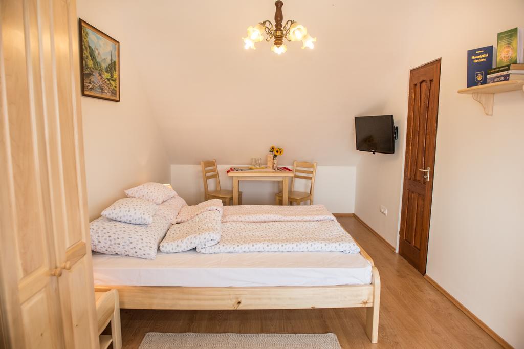 Lilaakác Vendégház Hosszupalyi Exterior foto